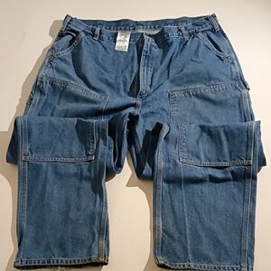 Carhartt Loose. Original Fitt. Size 42. X 34. Good Work Jeans!!!
